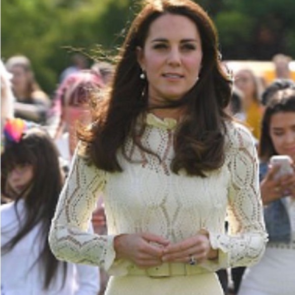 See by Chloe Bell Sleeve Crochet Top Size S - Picture 2 of 8